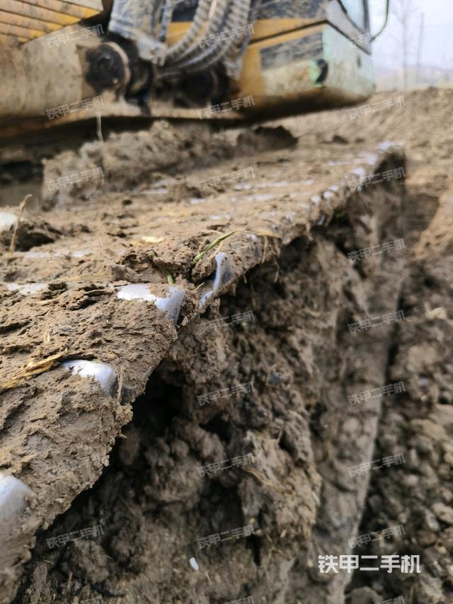 左導(dǎo)向輪（行走機(jī)構(gòu)）