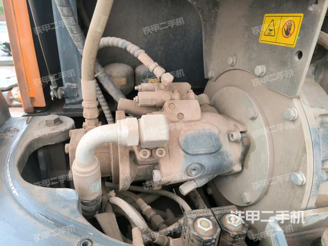 液壓泵室（大件艙室）