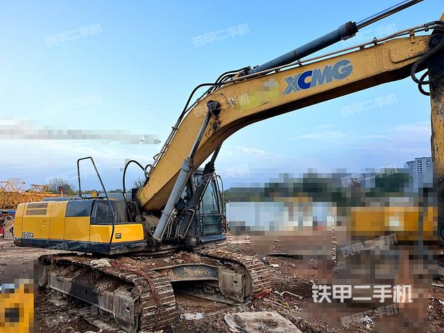 右前45(整機(jī)外觀) 右前45(整機(jī)外觀)