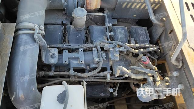 發(fā)動(dòng)機(jī)整體俯視（整機(jī)外觀）