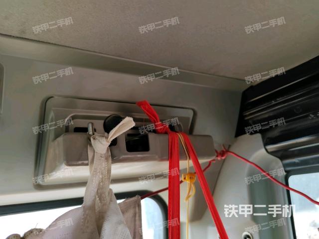 右側(cè)玻璃角標(biāo)(駕駛室部分) 右側(cè)玻璃角標(biāo)(駕駛室部分)