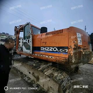 斗山DH220LC-7挖掘機