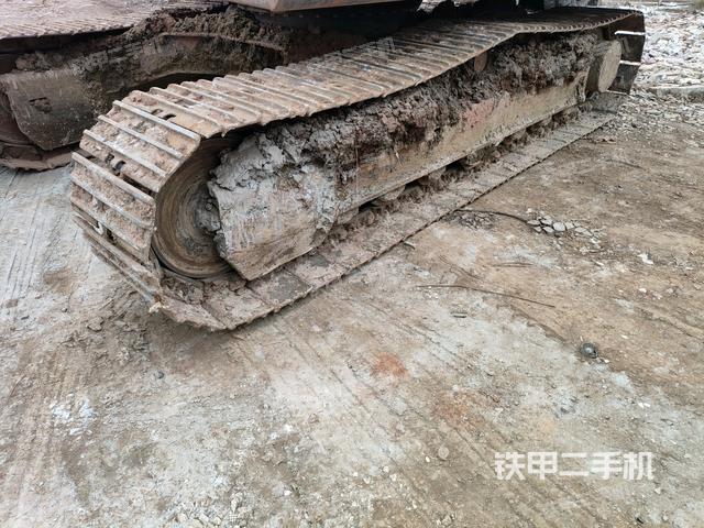 左側(cè)履帶整體?（行走機構(gòu)）