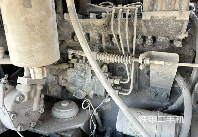 發(fā)動機整體俯視（整機外觀）