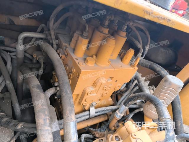 分配閥（上車部件）