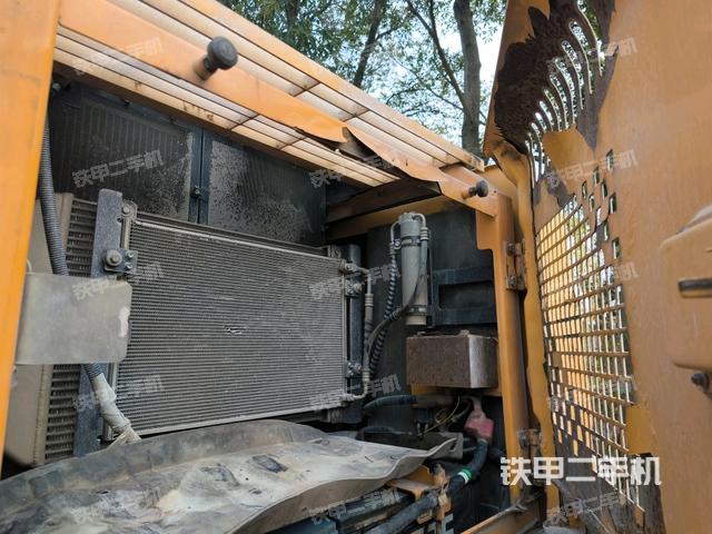 電瓶（大件艙室）