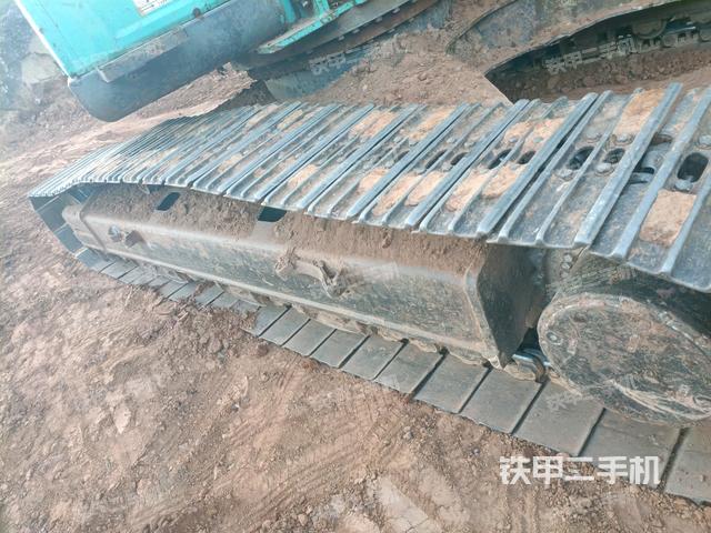 右側履帶整體(行走機構) 右側履帶整體(行走機構)
