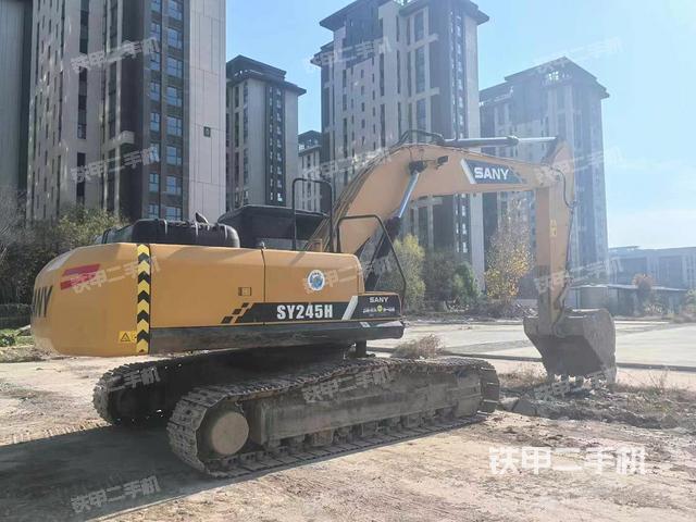 整機右后45°（整機外觀）