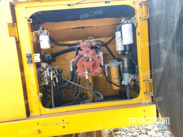 液压泵斜45 左(大件舱室) 液压泵斜45 左(大件舱室)