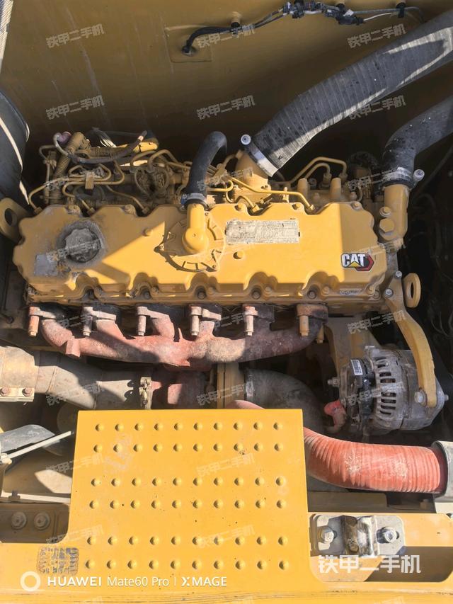 發(fā)動機整體俯視（整機外觀）