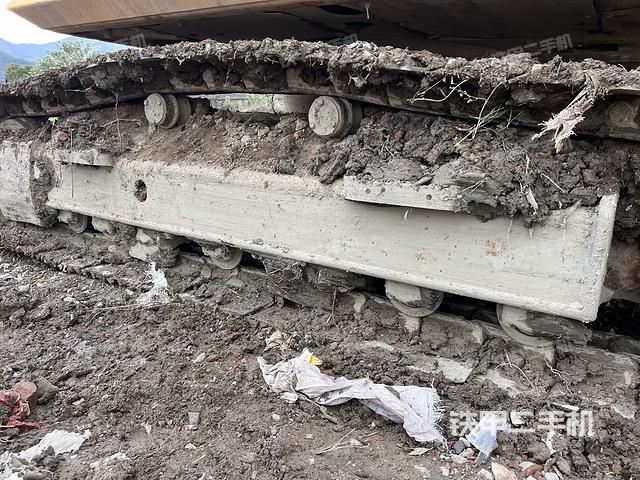 單側(cè)履帶整體（整機外觀）