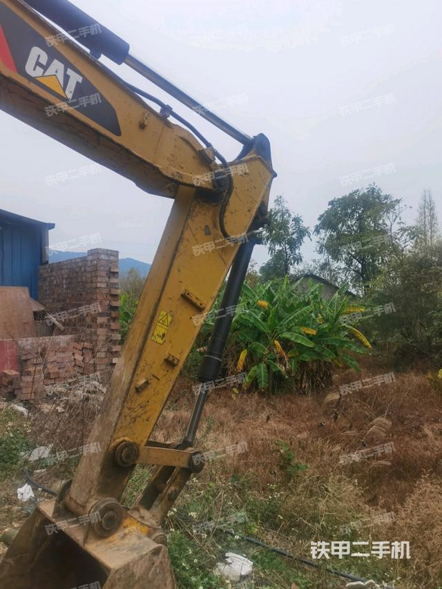 小臂整體左后（工作和回轉(zhuǎn)裝置）