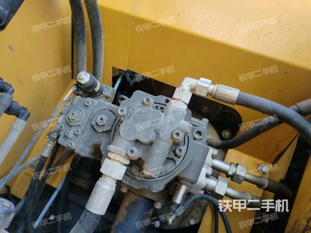 液壓泵室（大件艙室）