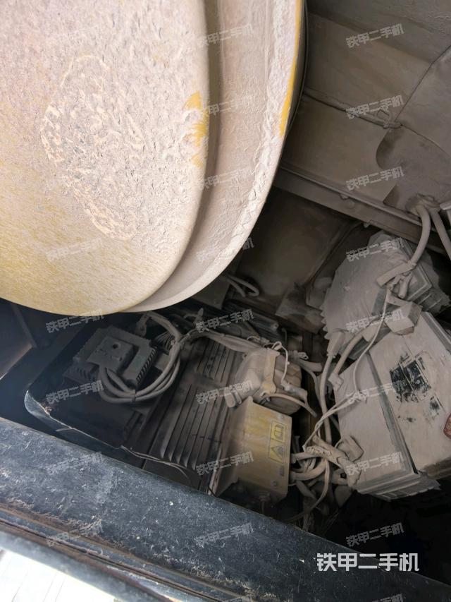 散熱器正面（大件艙室）