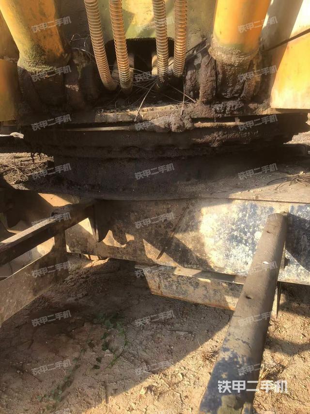 大臂根部?斜視（工作和回轉(zhuǎn)裝置）