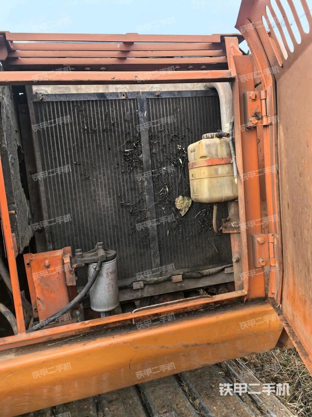 散熱器正面（大件艙室）