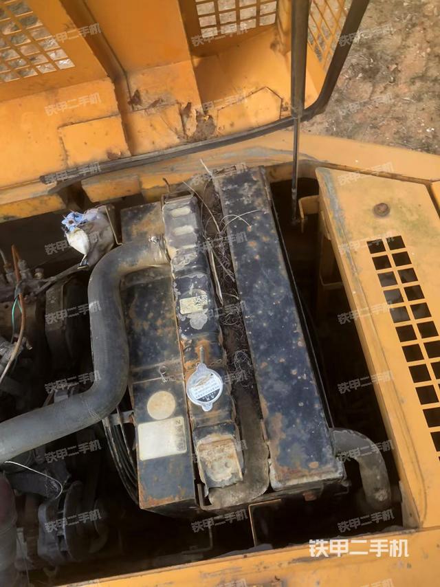 液壓泵室（大件艙室）