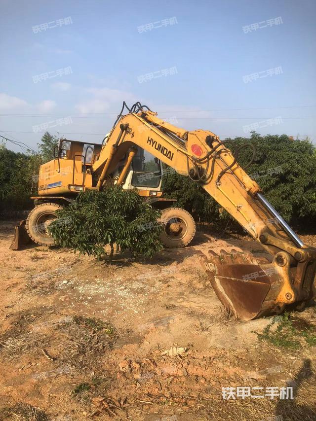 左后45（整機外觀）