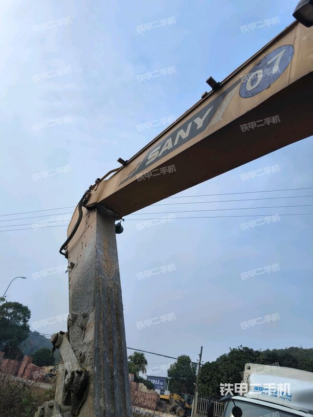 小臂整體左后（工作和回轉(zhuǎn)裝置）