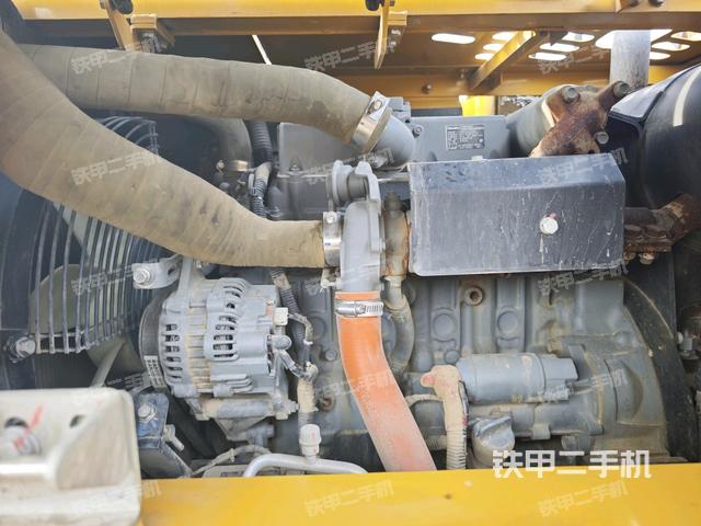 發(fā)動(dòng)機(jī)整體俯視（整機(jī)外觀）