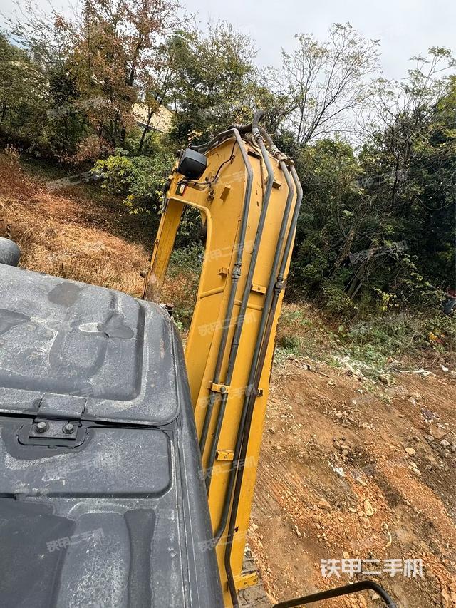 小臂整體右前（工作和回轉(zhuǎn)裝置）