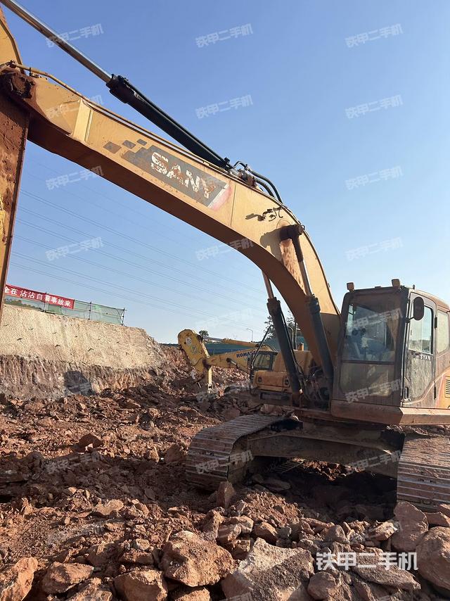 大臂整體?右側(cè)（工作和回轉(zhuǎn)裝置）