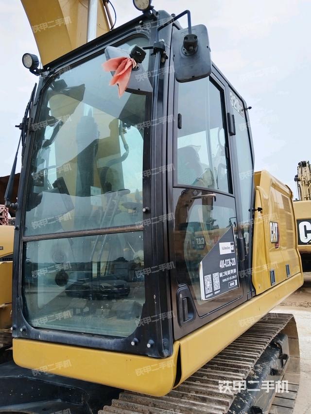 駕駛室整體（整機(jī)外觀）