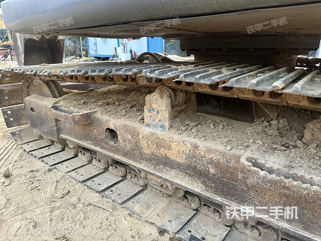右驅(qū)動輪(行走機(jī)構(gòu)) 右驅(qū)動輪(行走機(jī)構(gòu))