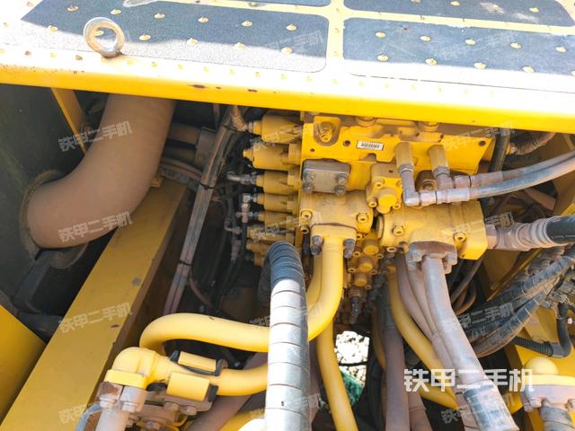 分配阀(上车部件) 分配阀(上车部件)