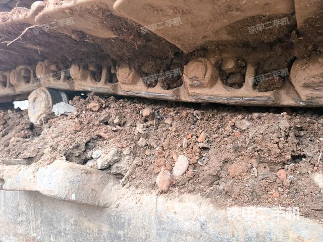 右側(cè)履帶整體（行走機(jī)構(gòu)）