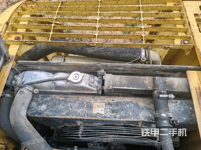 水箱+風(fēng)扇特寫(上車部件) 水箱+風(fēng)扇特寫(上車部件)