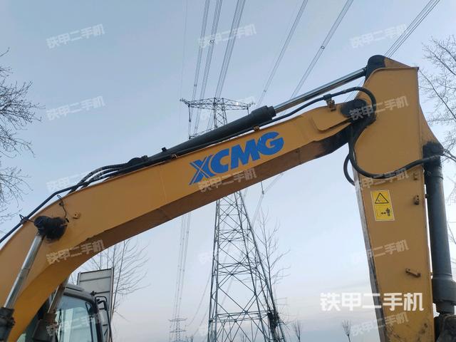 鏟斗右后整體（工作和回轉(zhuǎn)裝置）