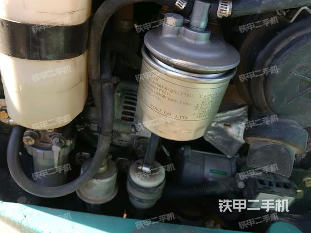 發(fā)動機整體俯視(整機外觀) 發(fā)動機整體俯視(整機外觀)