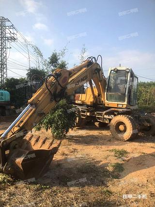 現(xiàn)代R130W挖掘機(jī)