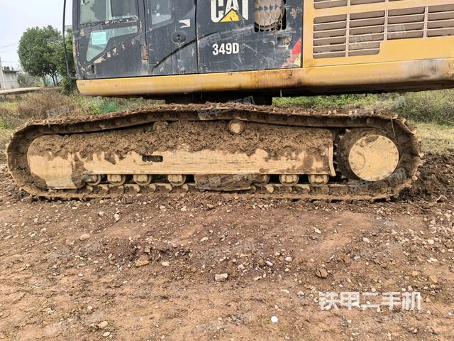 右側(cè)履帶整體（行走機(jī)構(gòu)）