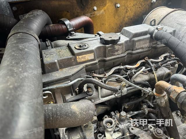 回轉(zhuǎn)馬達(dá)（上車部件）