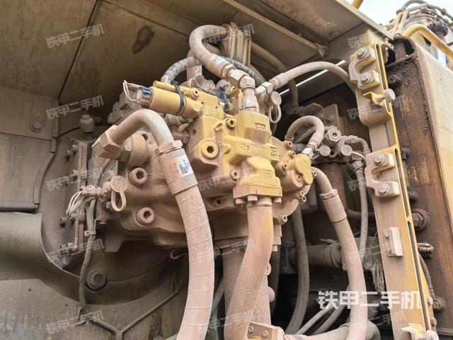 液壓泵室（大件艙室）