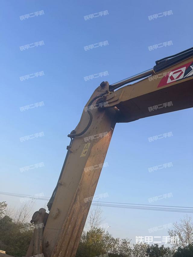 小臂整體左后（工作和回轉(zhuǎn)裝置）