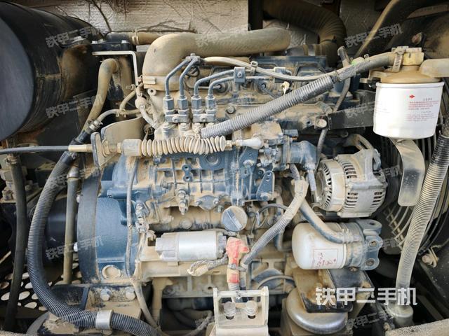 發(fā)動(dòng)機(jī)整體俯視（整機(jī)外觀(guān)）