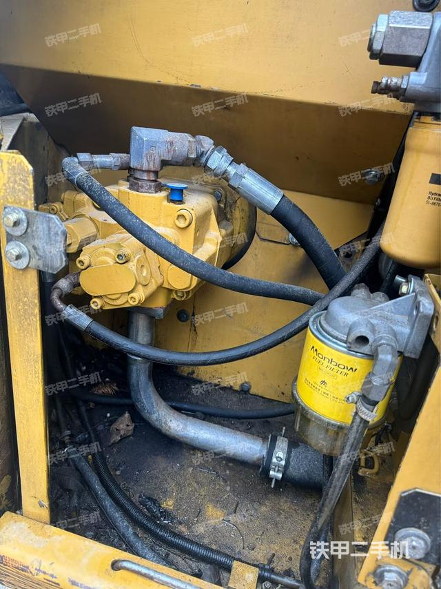 液壓泵室（大件艙室）