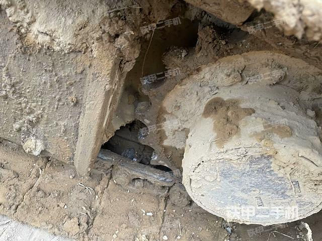 左驅(qū)動輪（行走機構）