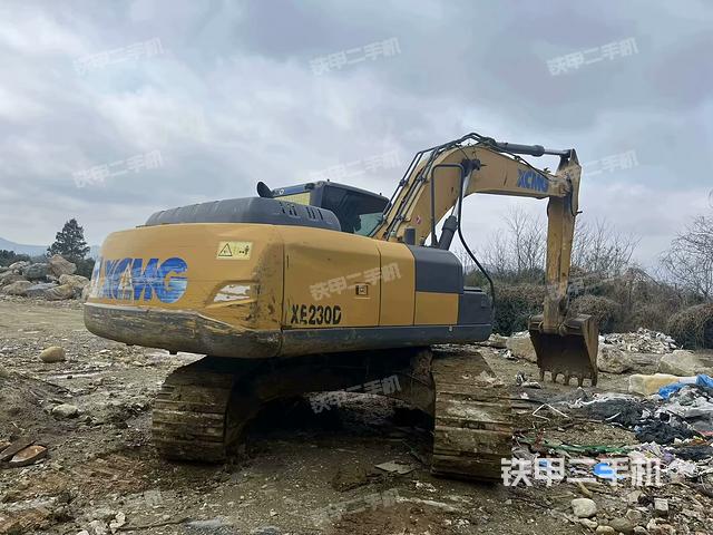 徐工XE200DA挖掘机的设备实拍-第2张实拍照片