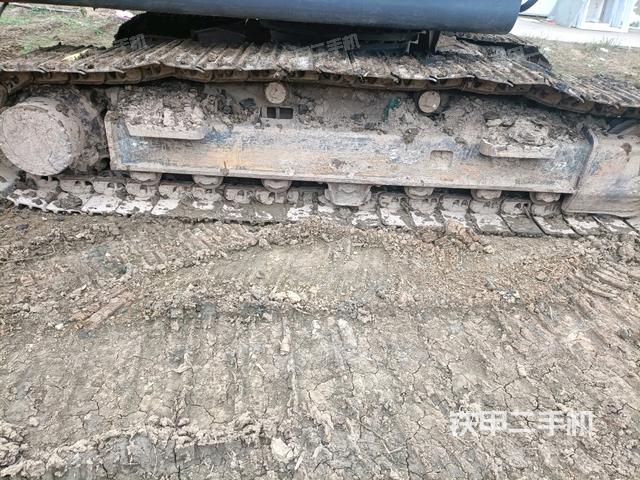 右側(cè)履帶整體（行走機(jī)構(gòu)）