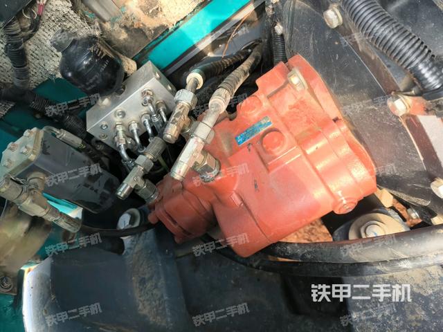 液壓泵室（大件艙室）