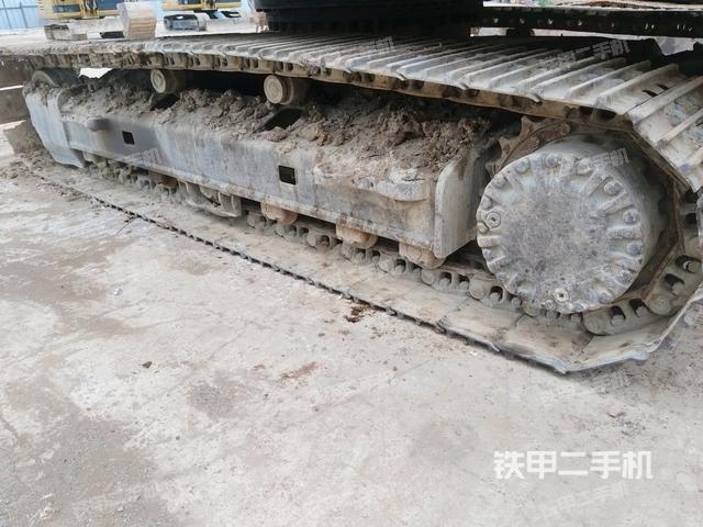 左側(cè)履帶整體?（行走機構(gòu)）