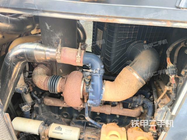 風(fēng)扇及皮帶（推土機(jī)發(fā)動機(jī)艙）