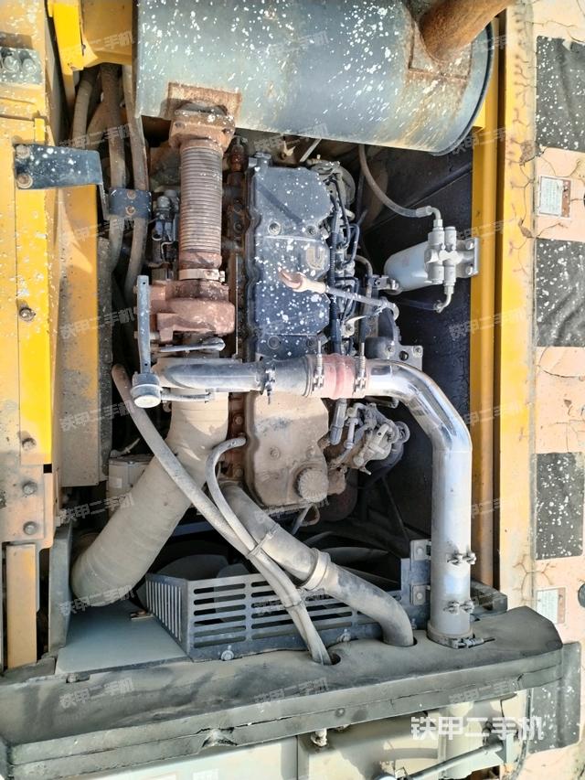 發(fā)動機室(上車部件) 發(fā)動機室(上車部件)