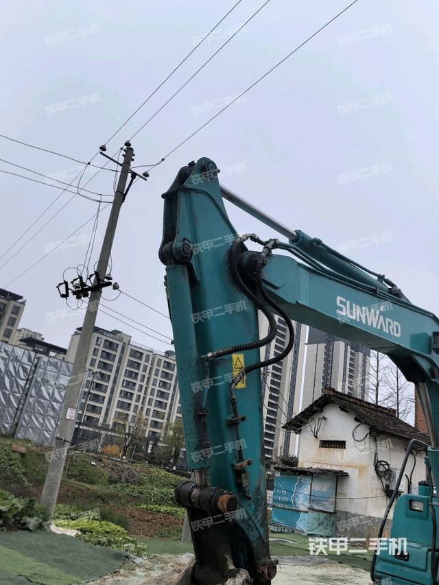 小臂整體左后（工作和回轉(zhuǎn)裝置）