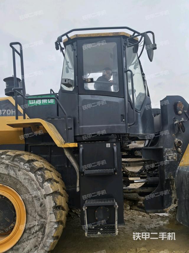 駕駛室頂部 外（駕駛室部分）