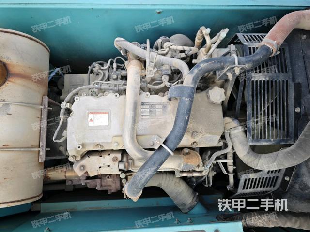 駕駛室頂部俯視(上車部件) 駕駛室頂部俯視(上車部件)